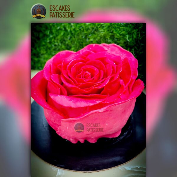 Rose-Cake-by-ESCake-Patisserie